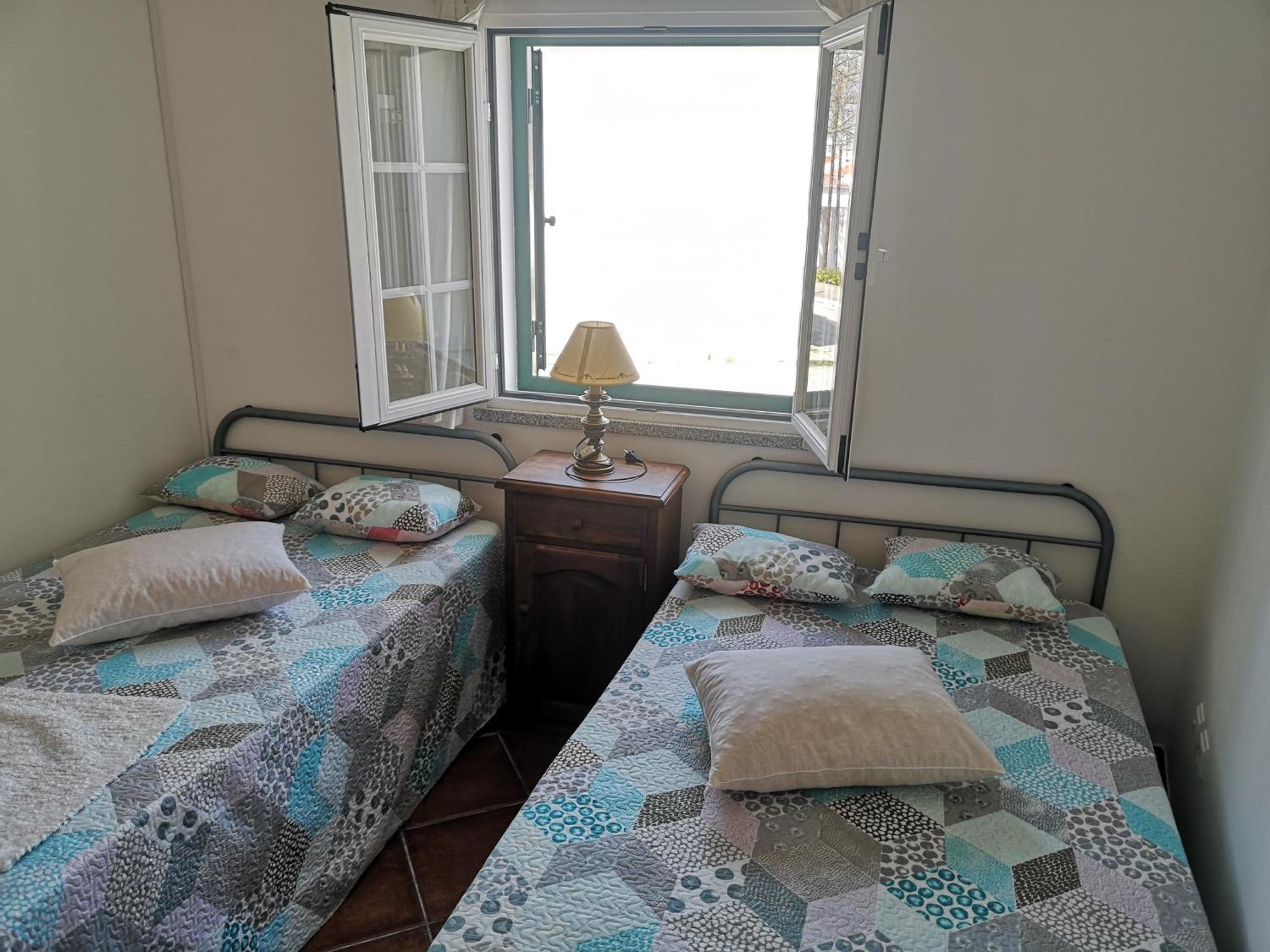 شقة Refugio D' Aldeia ريغينغوس دي مونساراز الغرفة الصورة